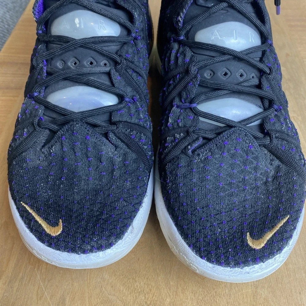 Nike LeBron XVIII Lakers US Mens‎ Size 11 Purple/Black/White/ Metallic Gold/NBA